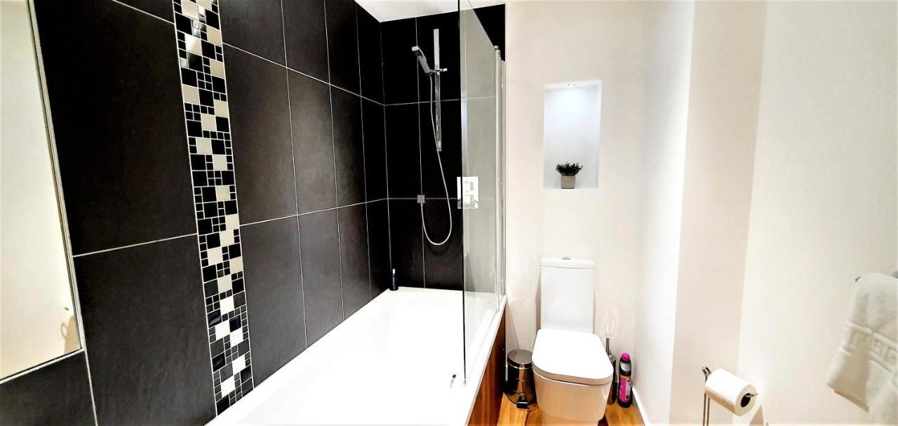 Cliftonville Heights - 2 Bed Home Away From Home Northampton Exterior foto